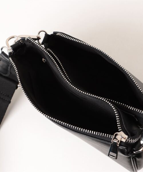 ANAP（アナップ）の「マルチWAYショルダーバック（ショルダーバッグ・レディース・ブラック/シルバー・FREE）」の5枚目の写真