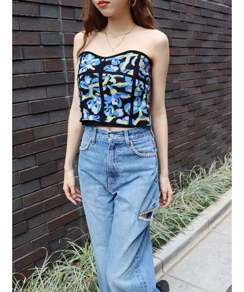EVRIS(エヴリス)の「ビジューカッティングデニムパンツ(デニムパンツ・レディース・ブルー/ブラック・SMALL/MEDIUM)」の8枚目の写真