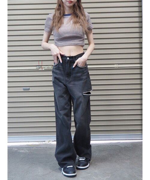 EVRIS(エヴリス)の「ビジューカッティングデニムパンツ(デニムパンツ・レディース・ブルー/ブラック・SMALL/MEDIUM)」の22枚目の写真