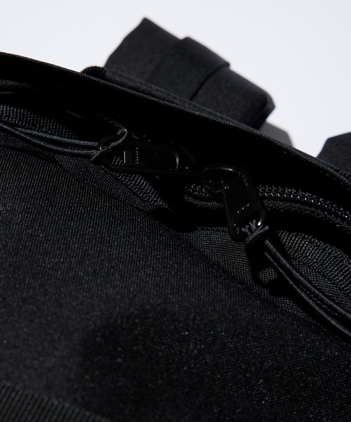 Carhartt WIP(カーハートダブリューアイピー)の「【Carhartt WIP】KICKFLIP BACKPACK(バックパック/リュック・メンズ・ブラック/ネイビー/ブラウン/グリーン/ライトブラウン/グレー・FREE)」の11枚目の写真