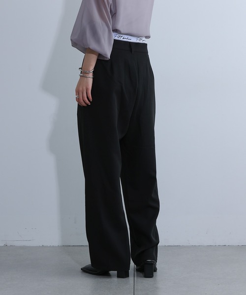 COLONY 2139（コロニートゥーワンスリーナイン）の「Wウエストツータックスラックス（スラックス・レディース・ブラック/グレー・FREE）」の13枚目の写真