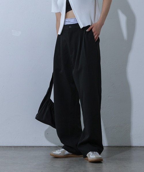 COLONY 2139（コロニートゥーワンスリーナイン）の「Wウエストツータックスラックス（スラックス・レディース・ブラック/グレー・FREE）」の4枚目の写真