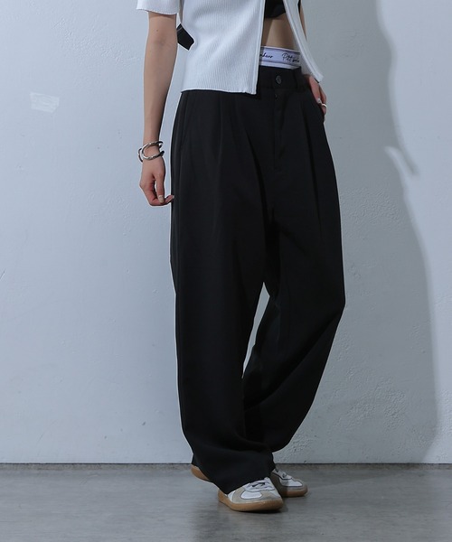 COLONY 2139（コロニートゥーワンスリーナイン）の「Wウエストツータックスラックス（スラックス・レディース・ブラック/グレー・FREE）」の5枚目の写真