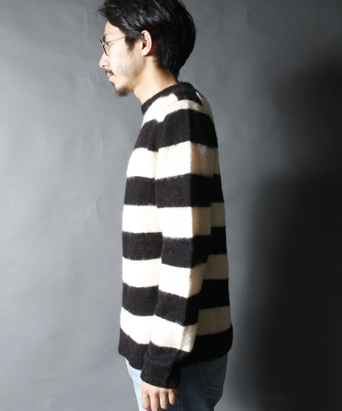 AMERICAN RAG CIE（アメリカンラグシー）の「AMERICAN RAG CIE モヘアボーダー長袖ニット / 109-AMG-M152-KN614（ニット/セーター・メンズ・ブラック×ホワイト/バーガンディー/グレー・1/2）」の14枚目の写真