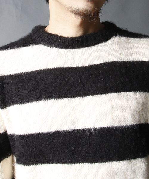 AMERICAN RAG CIE（アメリカンラグシー）の「AMERICAN RAG CIE モヘアボーダー長袖ニット / 109-AMG-M152-KN614（ニット/セーター・メンズ・ブラック×ホワイト/バーガンディー/グレー・1/2）」の11枚目の写真