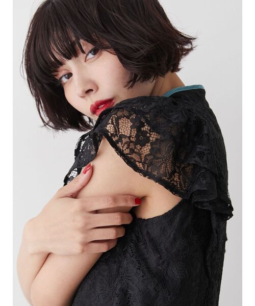 jouetie（ジュエティ）の「ショルダーフリルレースチャイナブラウス