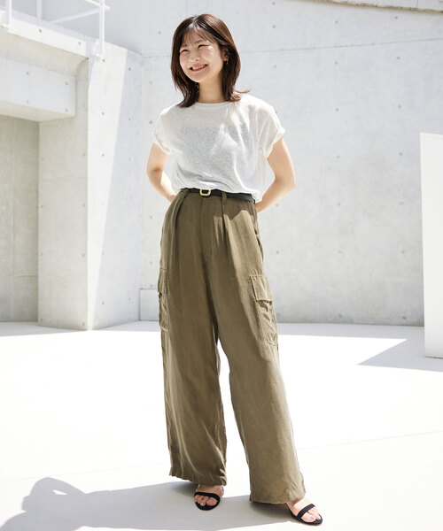 SLOBE IENA(スローブイエナ)の「《追加》スラブ5分袖TEE(Tシャツ/カットソー・レディース・スカイブルー/ピンク系その他/チャコールグレー/ホワイト・FREE)」の17枚目の写真