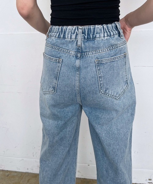 Jewelobe(ジュエローブ)の「リボン刺繍ルーズフィットデニムパンツ(デニムパンツ・レディース・ブルー/ブラック・FREE)」の15枚目の写真