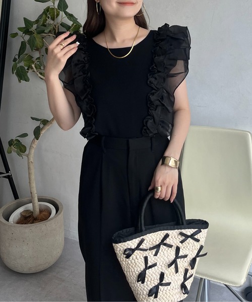 prose verse（プロズヴェール）の「オーガンジーフリルドッキングノースリーブニット（ニット/セーター・レディース・オフホワイト/ブラック・ﾌﾘ-）」の17枚目の写真