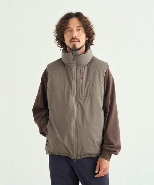 NANGA（ナンガ）の「AURORA TEX STAND COLLAR DOWN VEST/オーロラステックス スタンドカラーダウンベスト（ダウンベスト・メンズ・ブラック/ブラウン系その他/グレー系その他/ベージュ/ライム・S/M/L/XL/XXL）」の20枚目の写真