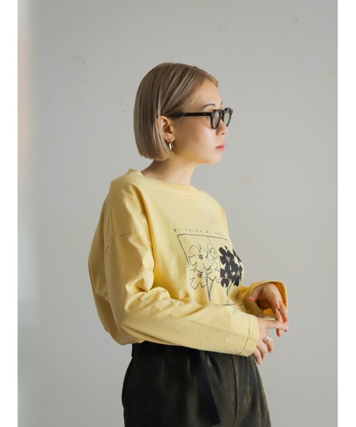 FIL DE FER(フィルデフェール)の「BI-COLOR FLOWERS PT クルーネックTEE(Tシャツ/カットソー・レディース・ホワイト/イエロー/グリーン・FREE)」の4枚目の写真