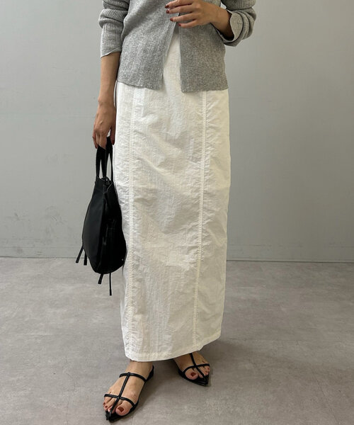 SHENERY（シーナリー）の「ワッシャーナイロンタイトスカート（スカート・レディース・グレー系その他/ホワイト・38/36）」の16枚目の写真