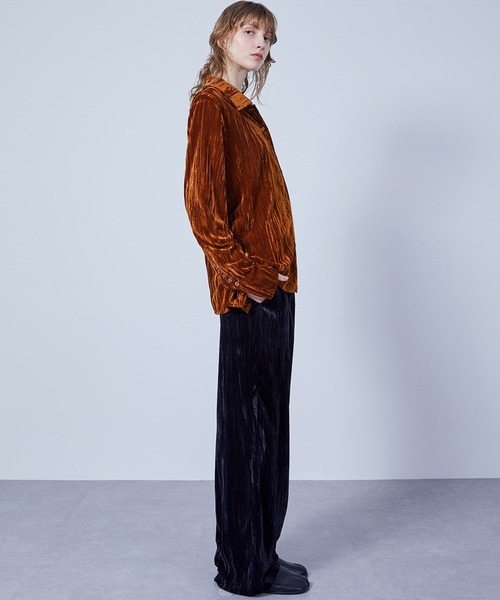 ELOOPS（イーループス）の「【ELOOPS】ベルベットナロンストレートパンツ（スラックス・レディース・ブラック・M/S）」の3枚目の写真