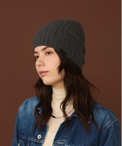 arth（アース）の「arth  Cashmere Rib Beanie / アース（ニットキャップ/ビーニー・メンズ・グレー/ブラック/レッド・57~59cm）」の14枚目の写真