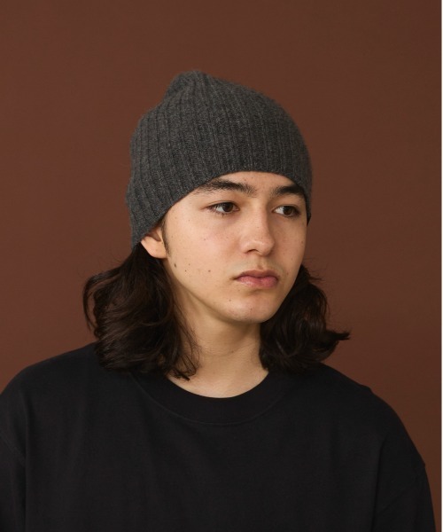 arth（アース）の「arth  Cashmere Rib Beanie / アース（ニットキャップ/ビーニー・メンズ・グレー/ブラック/レッド・57~59cm）」の15枚目の写真