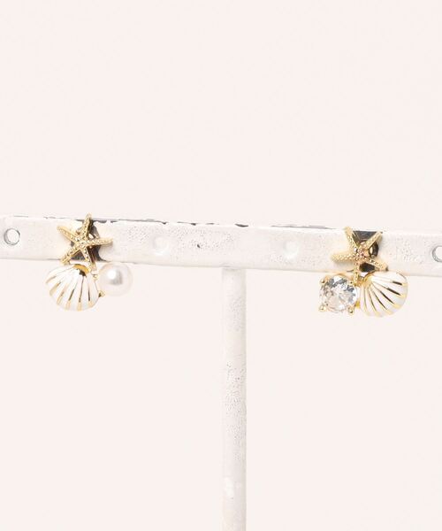 セール】貝殻シェルピアス 夏 ホワイト ピンク（ピアス（両耳用