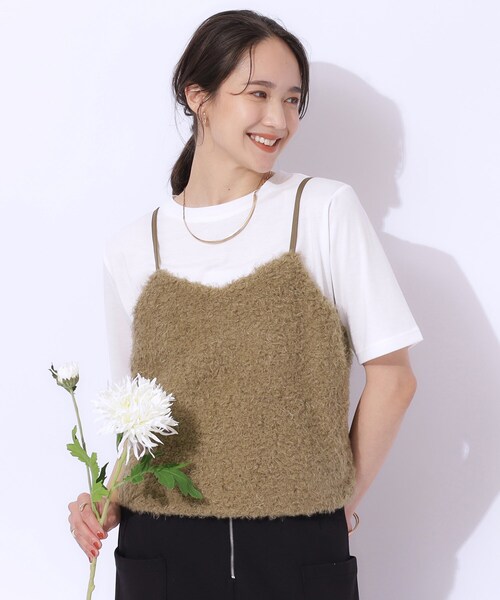 セール】【2点セット】秋冬も活躍 フェイクファービスチェ×Tシャツ