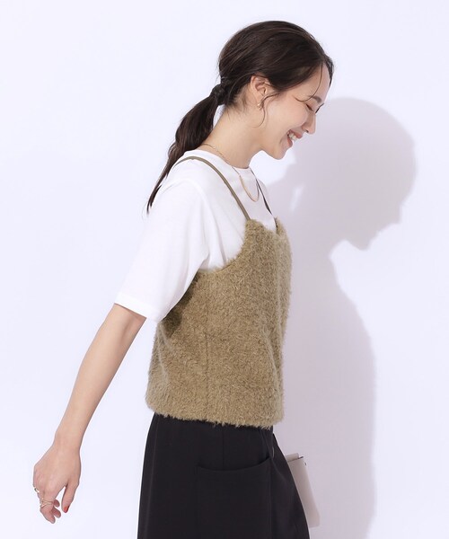 DRESKIP(ドレスキップ)の「◆【2点セット】秋冬も活躍 フェイクファービスチェ×Tシャツ(その他トップス・レディース・カーキ/ベージュ・02/03/04)」の16枚目の写真