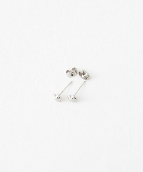 Os accessory(オズアクセサリー)の「【金属アレルギー対応】【Os】オズ ハート モチーフ ピアス(ピアス(両耳用)・レディース・シルバー/ゴールド・FREE)」の13枚目の写真