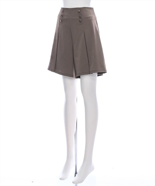 clear（クリア）の「クルミボタンタックショートパンツ [大人 カジュアル 着回し力抜群]≪再入荷≫（その他パンツ・レディース・ピンク系その他/ブラウン/ブラック・F）」の9枚目の写真