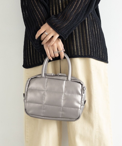 LEPSIM（レプシィム）の「パデットボストンバッグ　135656（ボストンバッグ・レディース・ブラック/アイボリー/ガンメタ/ブラウン・ONE SIZE）」の4枚目の写真