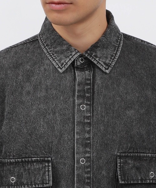 LAKOLE（ラコレ）の「ウォッシュドデニム長袖シャツ / 140380（シャツ/ブラウス・メンズ・ブラック/ブルー・MEDIUM/LARGE）」の11枚目の写真