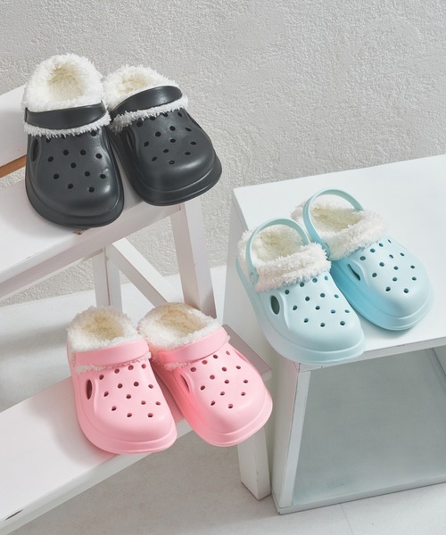 ORiental TRaffic(オリエンタルトラフィック)の「【EC限定】フェイクファークロッグサンダル/K-456(サンダル・キッズ・ピンク/ブラック/ブルー・15.0cm/16.0cm/17.0cm/18.0cm/19.0cm/20.0cm)」の9枚目の写真