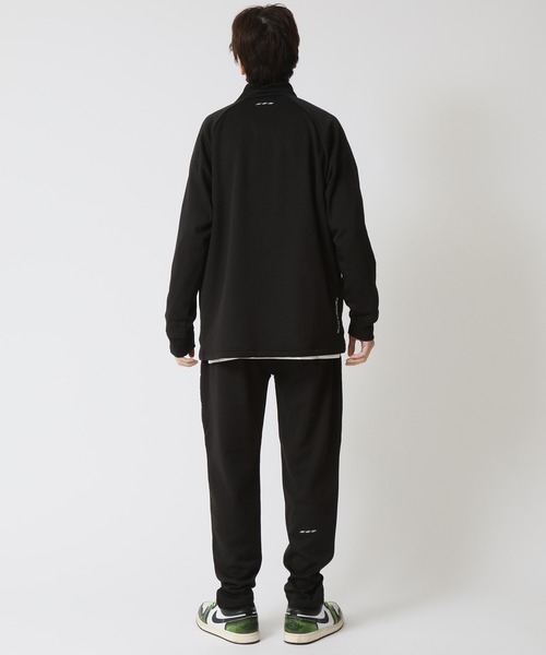 ARCADE（アーケード）の「上下セットアップ フェイクダウンブルゾン×スキニーフェイクダウンパンツ（ゴルフグッズ・メンズ・ネイビー/ホワイト/ブラック/グレー・L/LL/M）」の14枚目の写真