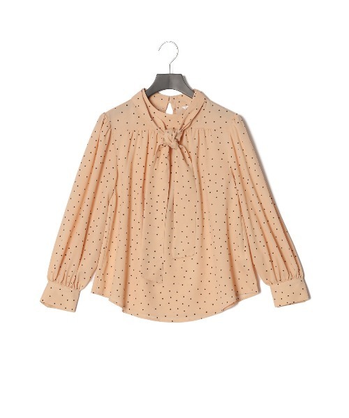 PREFERIR(プレフェリール)の「ドットプリント 2WAYボータイブラウス(シャツ/ブラウス・レディース・ベージュ/ブラック・SMALL/MEDIUM/LARGE)」の12枚目の写真