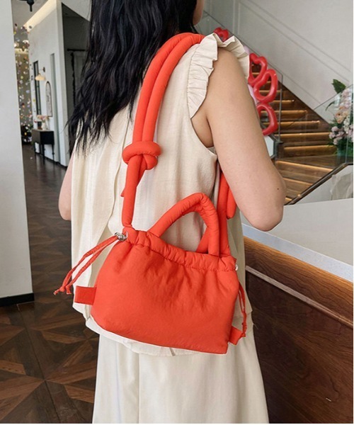 WEGO(ウィゴー)の「WEGO/3WAY巾着ワンハンドルパフショルダー(ショルダーバッグ・レディース・オレンジ/ベージュ/ライトピンク/ブラック/ブルー/ホワイト/ピンク・FREE)」の1枚目の写真