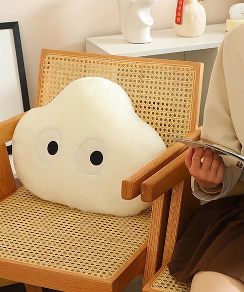 s*a様 今日まで値下げ！！fufuly 雲型クッション 白色 fufuly｜呼吸するクッション – ユカイ工学 オンラインストア