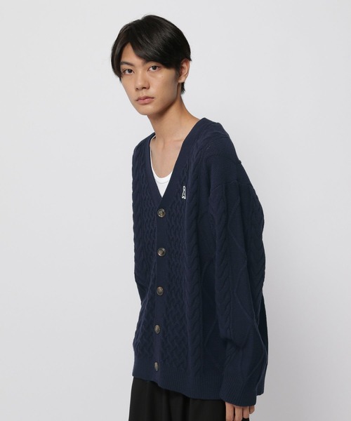 ALAND（エーランド）の「【UNISEX】ALAND／Aロゴ ケーブルニットカーディガン（カーディガン/ボレロ・レディース・ブラック/ホワイト/ネイビー・MEDIUM/LARGE）」の12枚目の写真