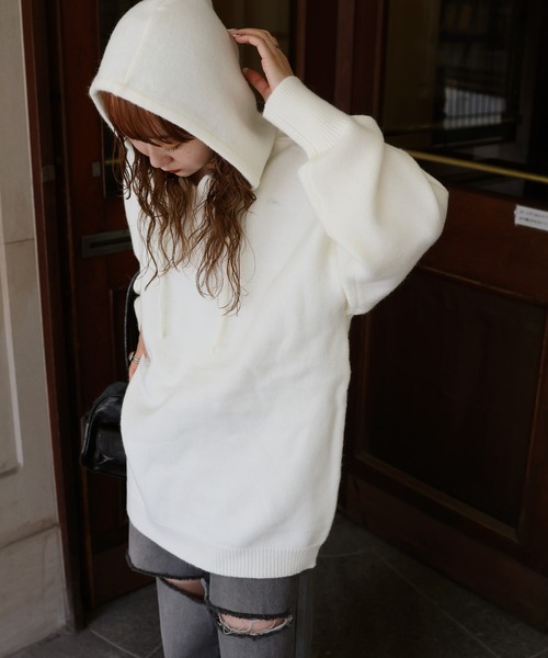 オーバーサイズフードニットトップス（ニット/セーター）｜Mili affinity（ミリアフィニティー）