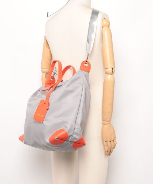 FREE STYLISTS(フリー スタイリスト)の「【2WAY】大容量配色レザービッグサイズトラベルボストンバッグ/ショルダーバッグ(ボストンバッグ・レディース・グレー/ブラック/カーキ/オレンジ/ブラウン・FREE)」の6枚目の写真