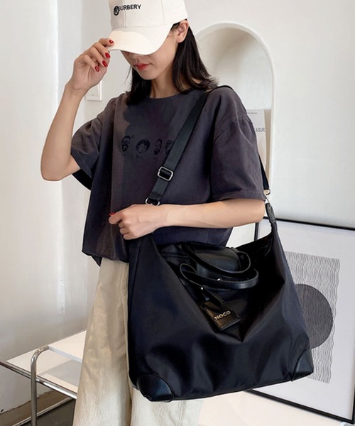 FREE STYLISTS(フリー スタイリスト)の「【2WAY】大容量配色レザービッグサイズトラベルボストンバッグ/ショルダーバッグ(ボストンバッグ・レディース・グレー/ブラック/カーキ/オレンジ/ブラウン・FREE)」の11枚目の写真