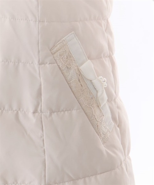 axes femme（アクシーズファム）の「裾レースロングダウンコート（ダウンジャケット/コート・レディース・ベージュ/グレイッシュベージュ/ブラック・MEDIUM/LARGE）」の20枚目の写真