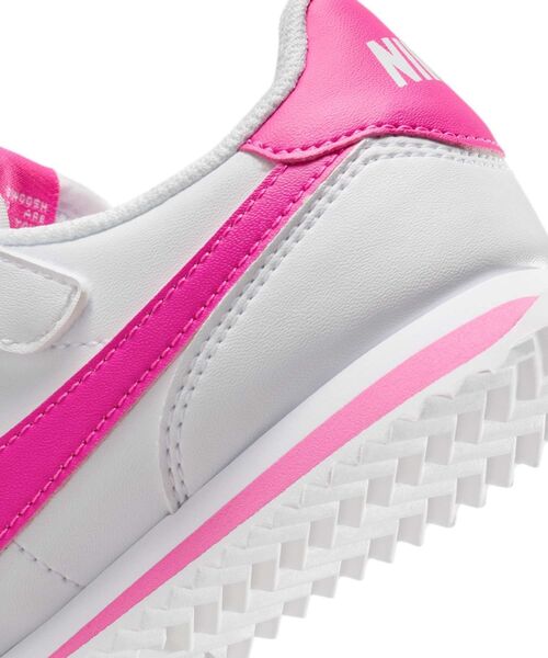 NIKE（ナイキ）の「《親子コーデ対応商品》ナイキ コルテッツ イージーオン リトルキッズシューズ / Nike Cortez EasyOn Little Kids' Shoes DM0951-104 White（スニーカー・キッズ・ホワイト系その他3・16.5/17/17.5/18/18.5/19/19.5）」の5枚目の写真