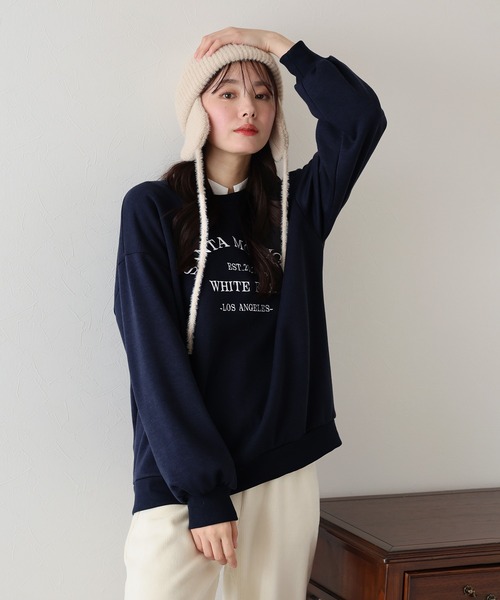 BLUEEAST(ブルーイースト)の「裏起毛刺繍スウェット(スウェット・レディース・ホワイト/ネイビー/グレー・MEDIUM)」の16枚目の写真