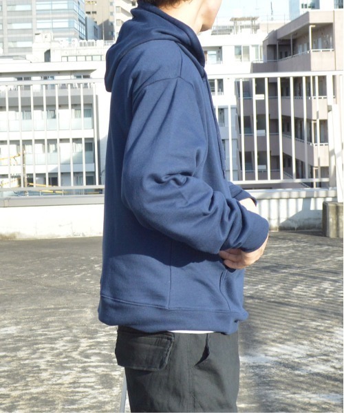 MODISH GAZE(モディシュガゼ)の「【MODISH GAZE】袖ロゴ裏毛プルパーカー (CP)(パーカー・メンズ・オフホワイト/ネイビー/グリーン・M/L)」の8枚目の写真