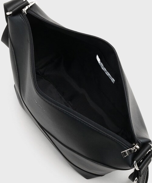 THE SHOP TK （ザ ショップ ティーケー ）の「【新色追加】パネルラインショルダー（ショルダーバッグ・メンズ・ブラック系9/ブラック系8/ベージュ系9・00）」の15枚目の写真