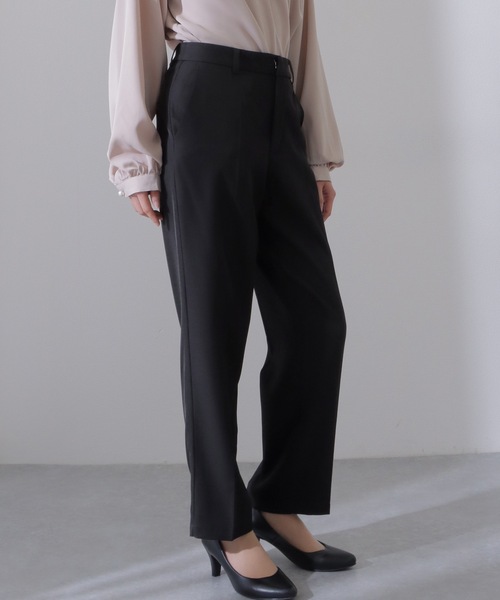 Lace Ladies(レースレディース)の「ノータック ハイウエスト セミワイド ストレート パンツ(スラックス・レディース・ベージュ/ネイビー/ブラック/グレー・S/M/L)」の11枚目の写真