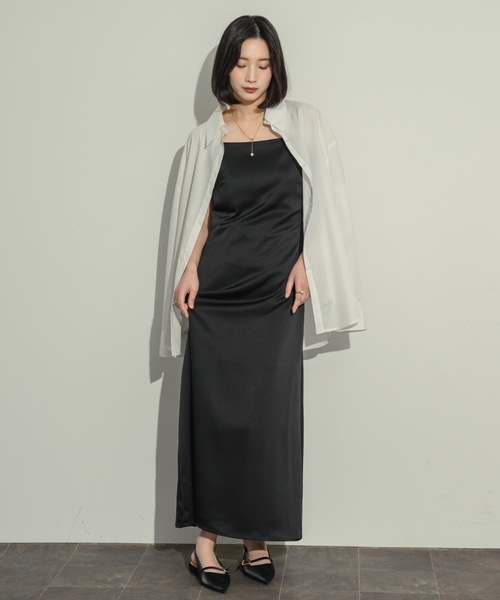 NEUNA(ヌナ)の「オーバーサイズベーシックシャツ(シャツ/ブラウス・レディース・オフホワイト/ブラック・FREE)」の3枚目の写真