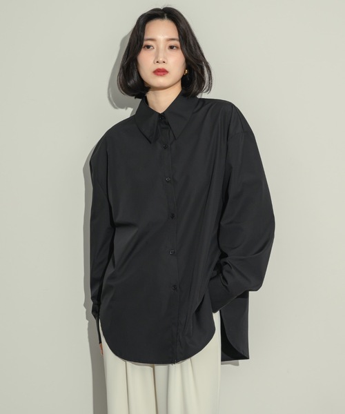 NEUNA(ヌナ)の「オーバーサイズベーシックシャツ(シャツ/ブラウス・レディース・オフホワイト/ブラック・FREE)」の22枚目の写真