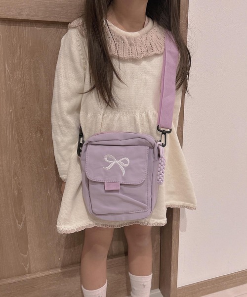 CERCA(チェルカ)の「lulunoix/リボンショルダーバッグ N15357(ショルダーバッグ・キッズ・ホワイト/ベージュ/パープル/ピンク/ブルー/ブラック・FREE)」の5枚目の写真