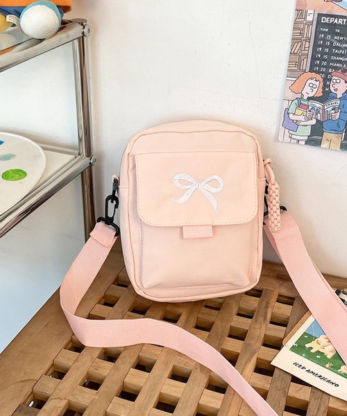 CERCA(チェルカ)の「lulunoix/リボンショルダーバッグ N15357(ショルダーバッグ・キッズ・ホワイト/ベージュ/パープル/ピンク/ブルー/ブラック・FREE)」の8枚目の写真