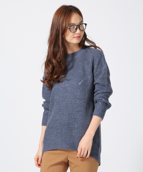 GLOBAL WORK（グローバルワーク）の「７ゲージモヘアコンアゼチュニック長袖/565891（ニット/セーター・レディース・カーキ/ネイビー/ライトピンク/ブルー/ライトグレー・LARGE/MEDIUM/SMALL）」の4枚目の写真