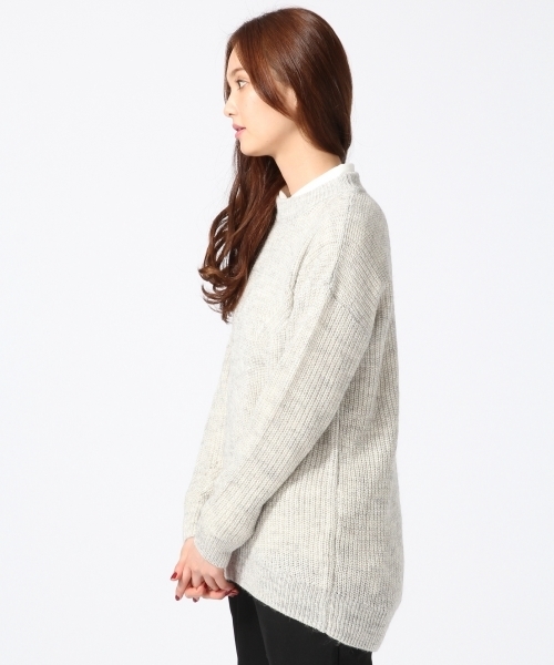 GLOBAL WORK（グローバルワーク）の「７ゲージモヘアコンアゼチュニック長袖/565891（ニット/セーター・レディース・カーキ/ネイビー/ライトピンク/ブルー/ライトグレー・LARGE/MEDIUM/SMALL）」の15枚目の写真