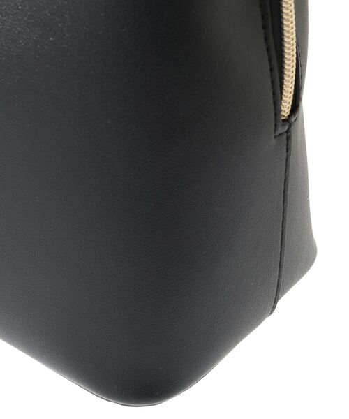 Green　Parks（グリーンパークス）の「ETS.多収納ツーハンドルバッグ（ハンドバッグ・レディース・ブラック/アイボリー・FREE）」の10枚目の写真