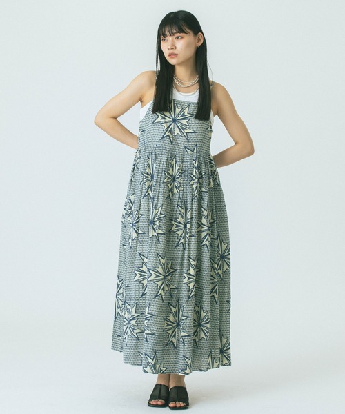 ROSE BUD（ローズバッド）の「(mag.by c)PRINT CAMI DRESS（ワンピース・レディース・ブラウン/ブルー・ONE SIZE）」の15枚目の写真