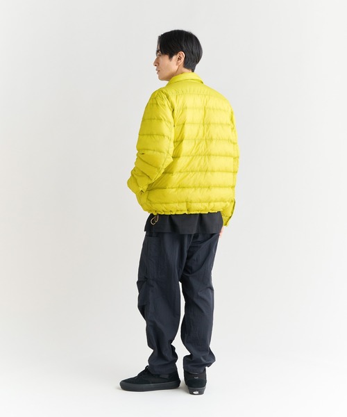 NANGA(ナンガ)の「NYLON TUSSER CARGO PANTS/ナイロンタッサー カーゴパンツ(カーゴパンツ・メンズ・ブラック/アイボリー/ラベンダー/カーキ/ネイビー・M/S/XL/L)」の16枚目の写真